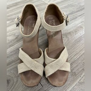 Toms Canvas Wedges